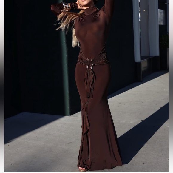 New Akira THE BEST ONE YET BROWN MAXI DRESS - Picture 8 of 17